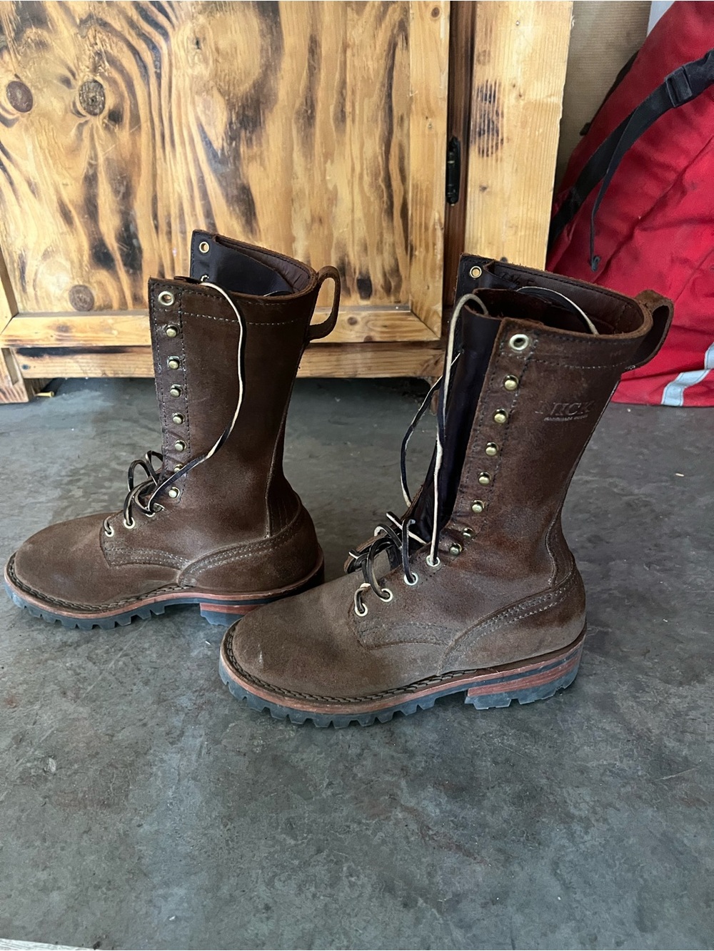 HOT SHOT® MODERATE ARCH -
RED CARD WILDLAND FIRE
BOOTS